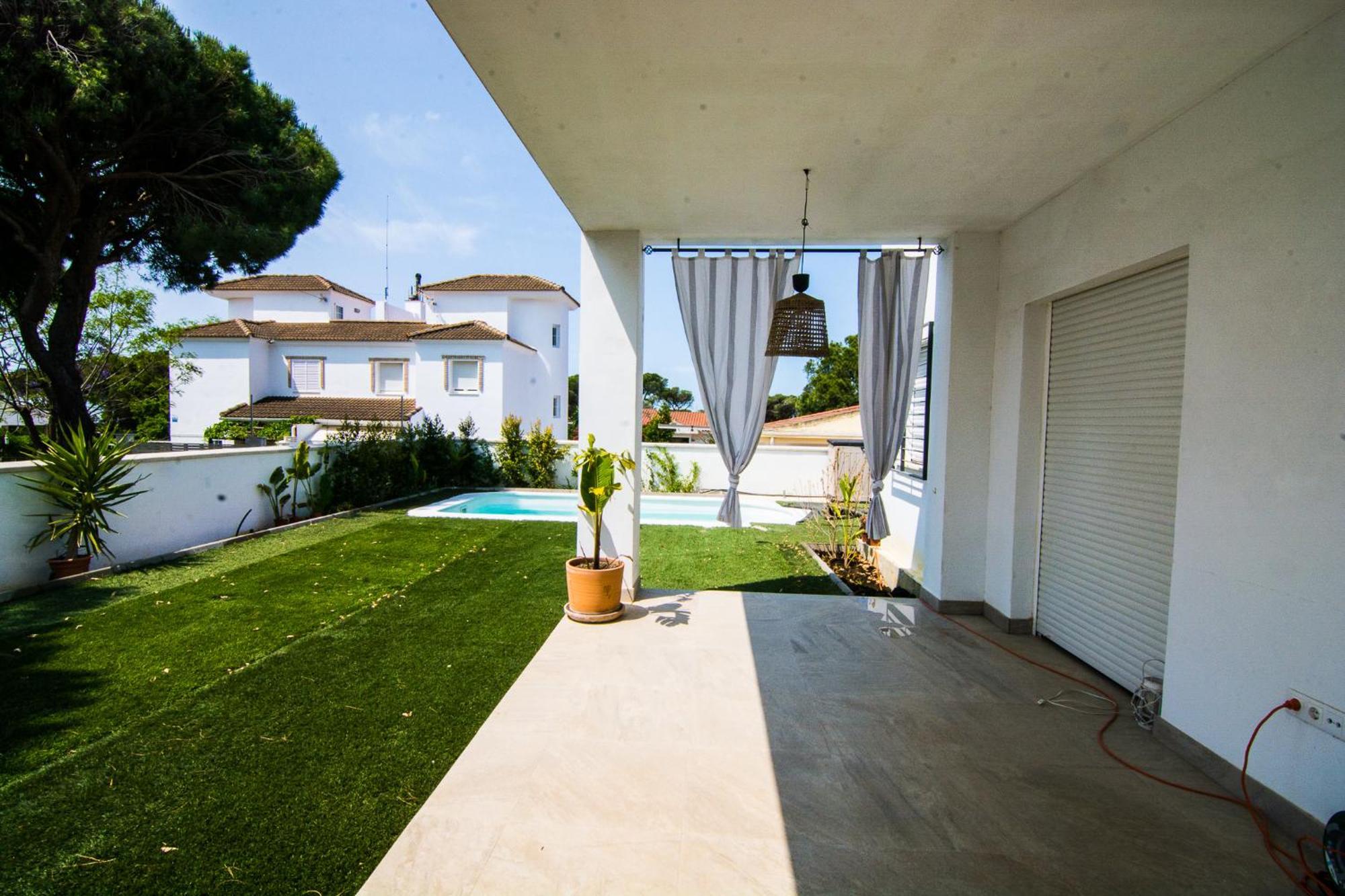 Chalet Individual En El Rompido Urb Urverosa Exterior photo