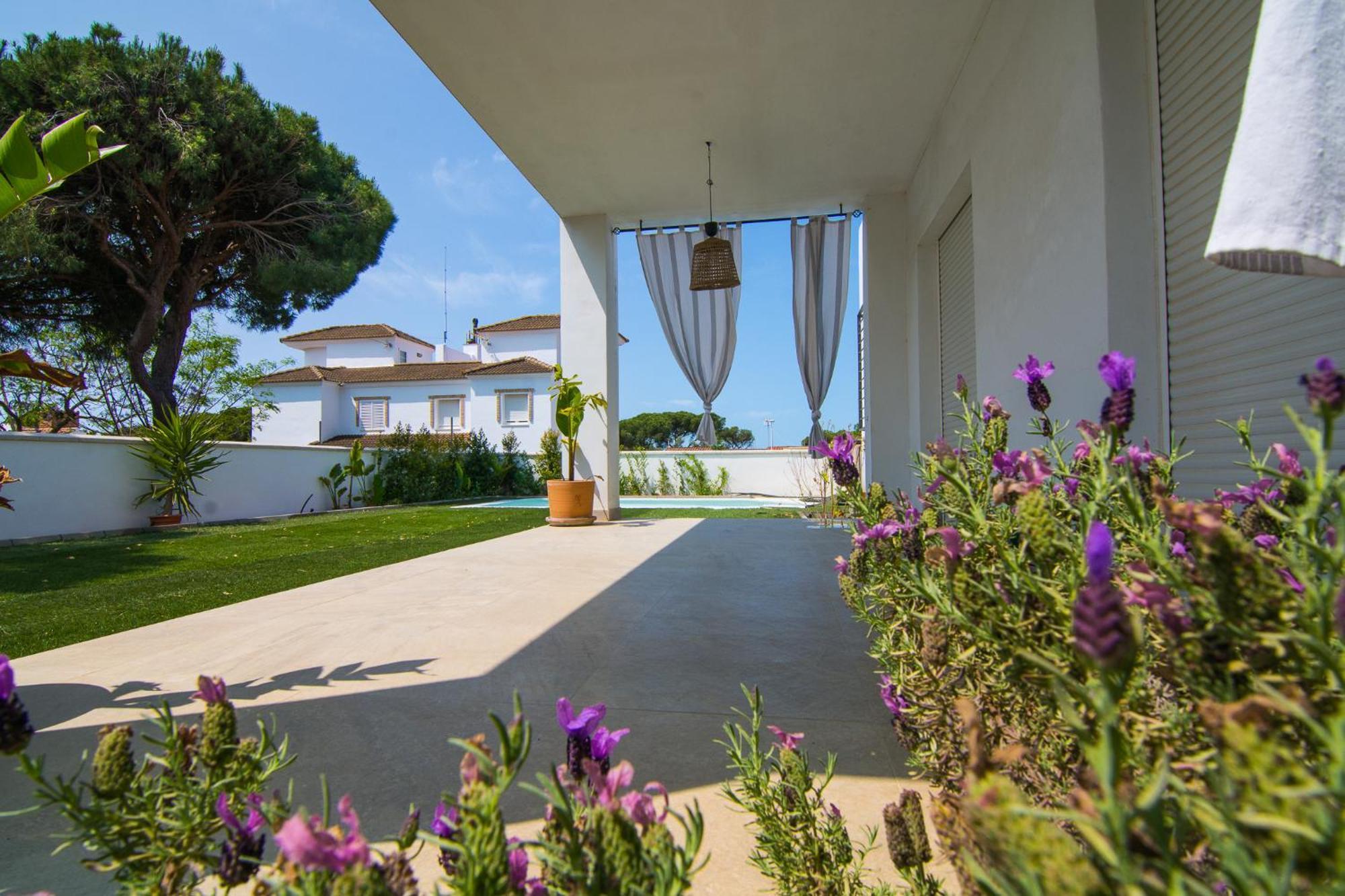 Chalet Individual En El Rompido Urb Urverosa Exterior photo